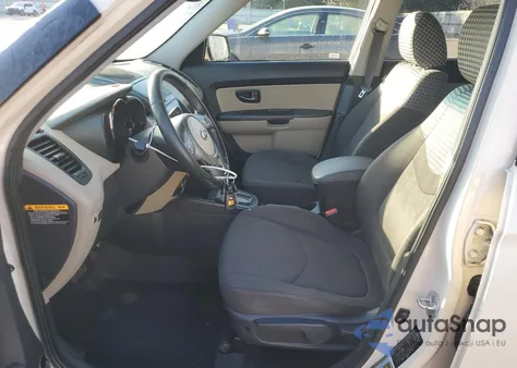 2010 Kia Soul + из США, поврежденный, VIN KNDJT2A26A7167737